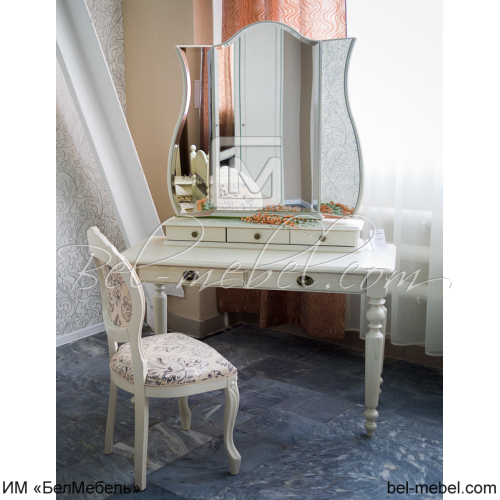 Стол туалетный "Лика" ММ-137-06