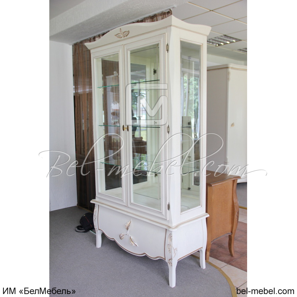 Шкаф с витриной "Трио" ММ-279-02